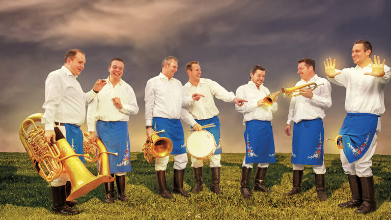 Concert Oostenrijkse blaaskapel in Babberich — muziek in Zevenaar