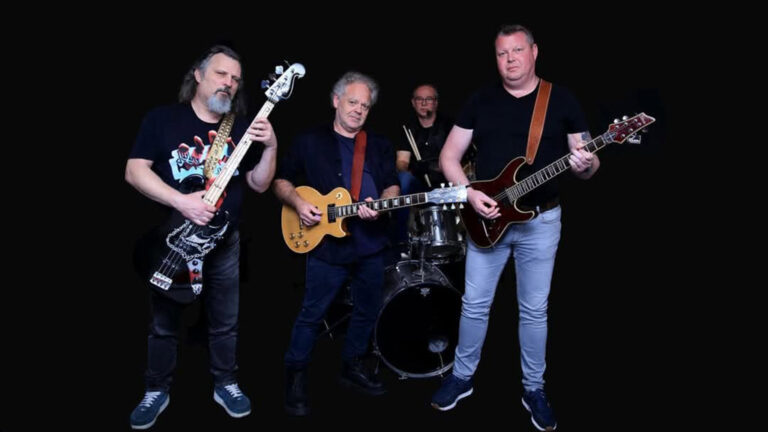 Rocklegendes komen tot leven tijdens Rock am Rien in Spijk — muziek in Zevenaar