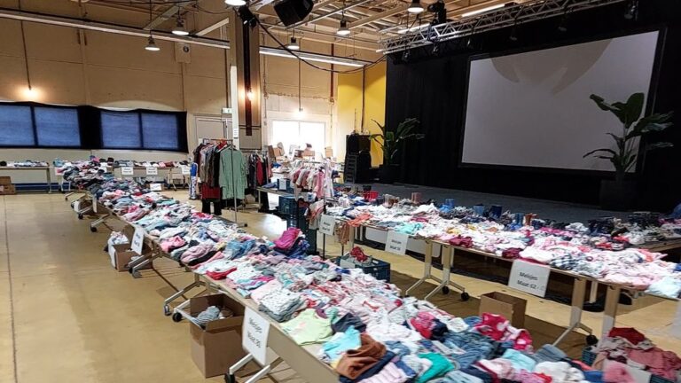 Gratis kinderkledingbeurs in Turmac Cultuurfabriek — familie-kids in Zevenaar